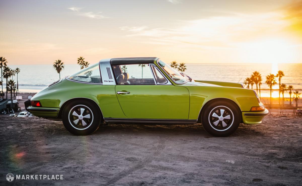 PORSCHE 911T TARGA