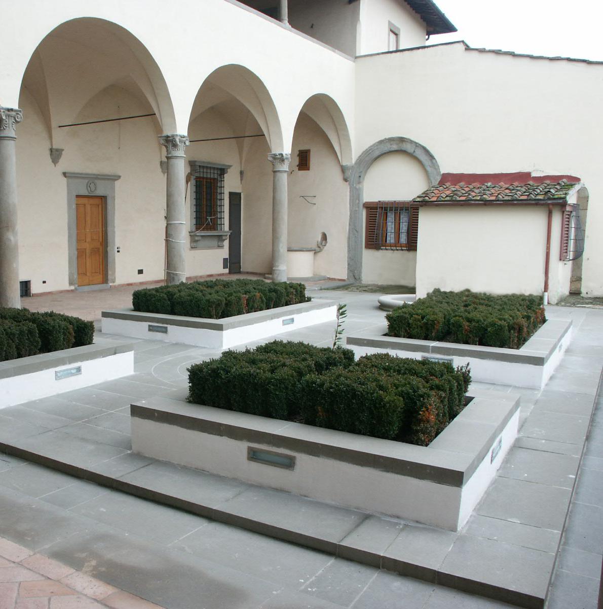 Cimasa di Pietra Macigno di Greve, Loggia dei Bianchi,  Firenze